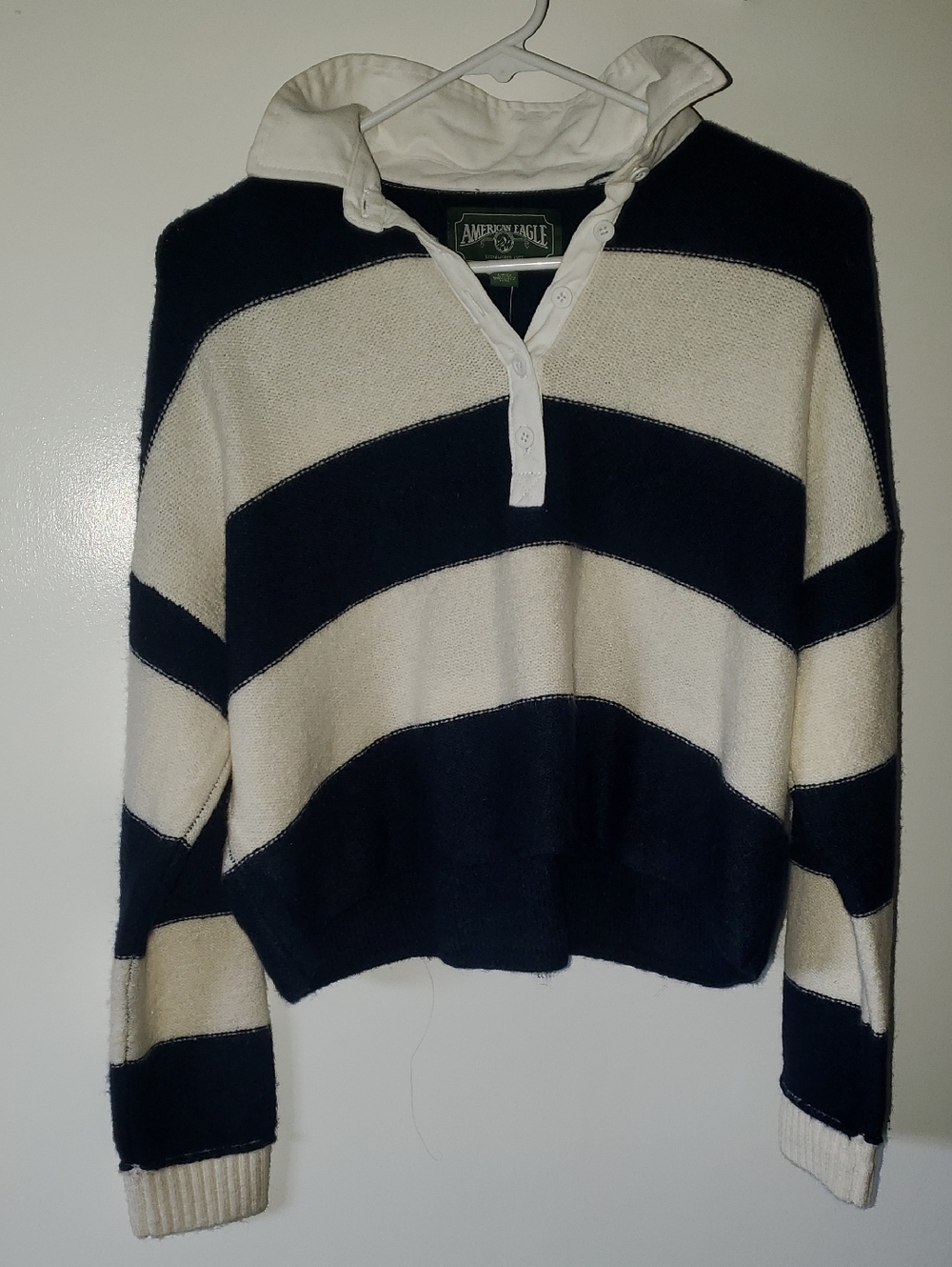 American Eagle Outfitters Navy and Cream Rugby Crop